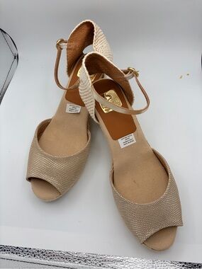 kanna Beige Open-Toe Ankle-Strap Sandals